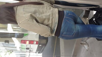 Курвата секретарка го полудува својот напален шеф