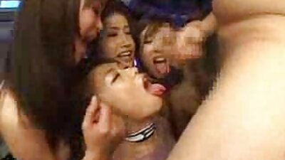 Тинејџер со шило фатен како осамен милф како тепа