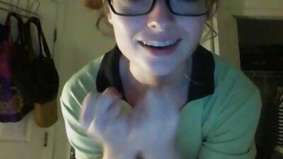 Petite White Babe откорнато од Black Monster