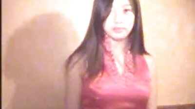 Огромниот црн Дик го уништи малиот русокос задник