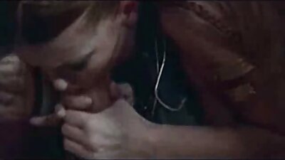 Откачен тинејџер добива несакана снимка од лицето на забава